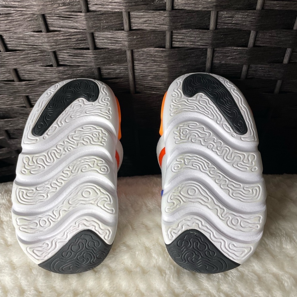 Nike Kids White Slip-On Sneakers with Orange & Blue Accents Toddler Size 6C - Picture 5 of 6